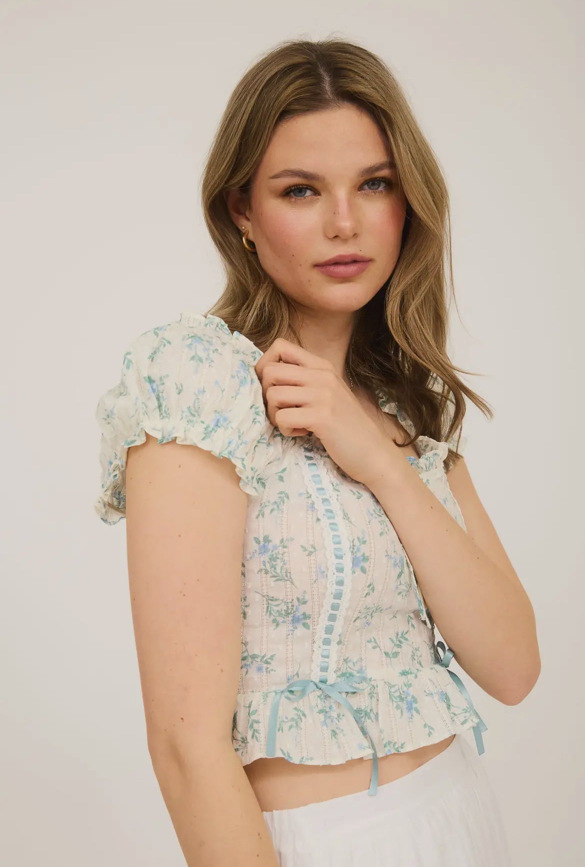 Floral Dot Ribbon Detail Crop Top- Blue