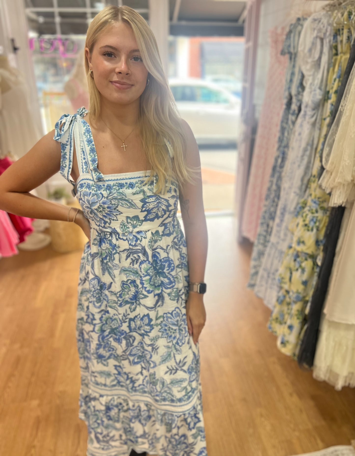BLUE FLORAL TRIM MIDI DRESS