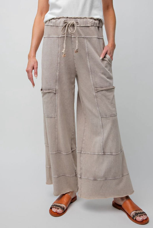 CURVY MINERAL WASHED TERRY KNIT PANTS