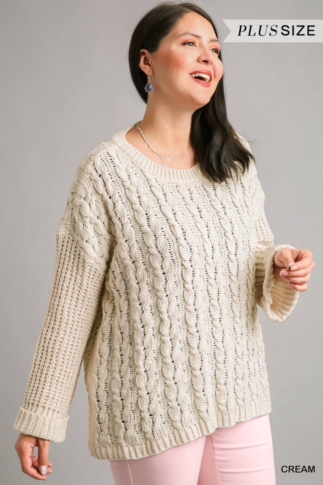 CREAM CABLE KNIT SWEATER